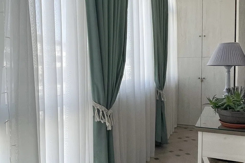 Авторские апартаменты  Rosemarine в пляжном стиле 