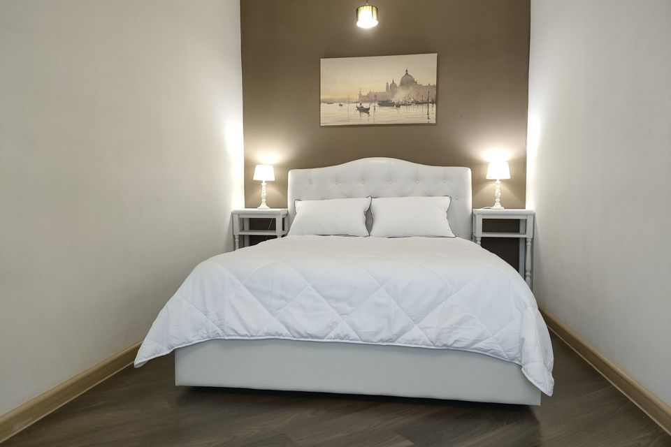 Необычная 2хкомн. квартира с кондиционером в Екатеринбурге