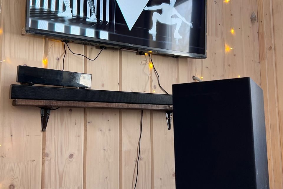 DOM INO  Дом для праздников и отдыха у воды в Вологде