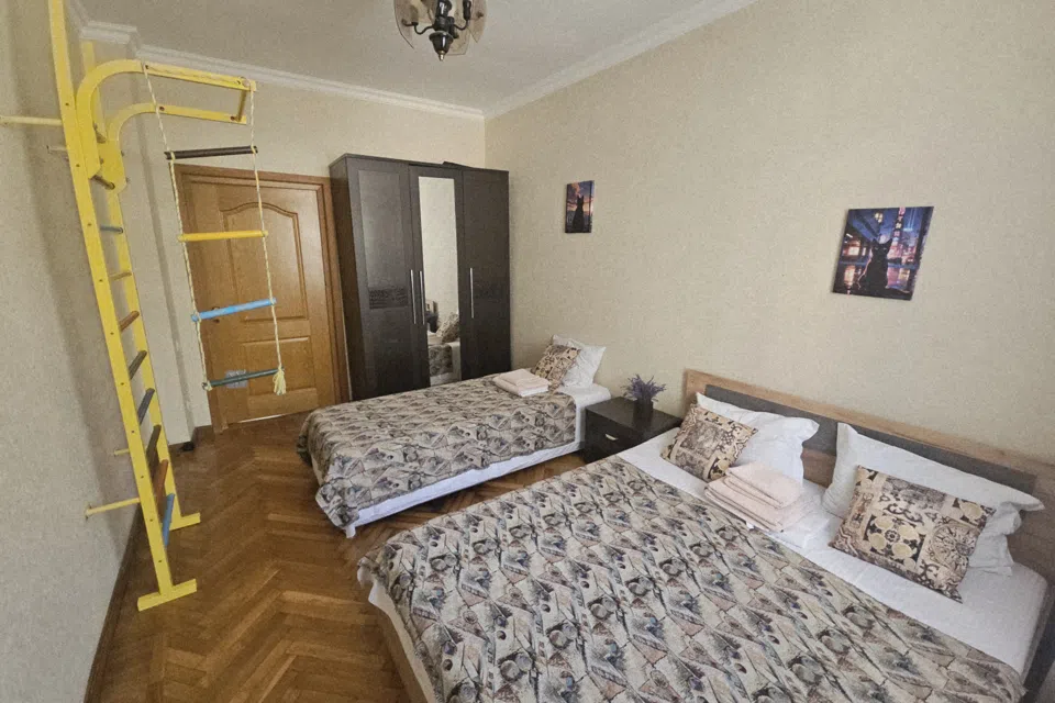 Большие апартаменты  - 2 спальни и кухня - Golden Holiday