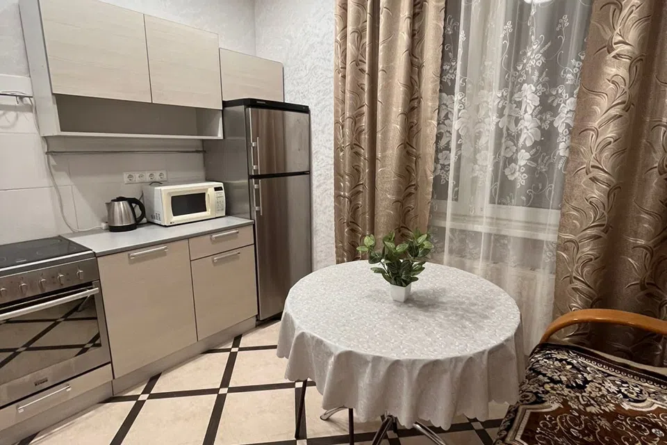 Квартира однушка рядом Аэропорт