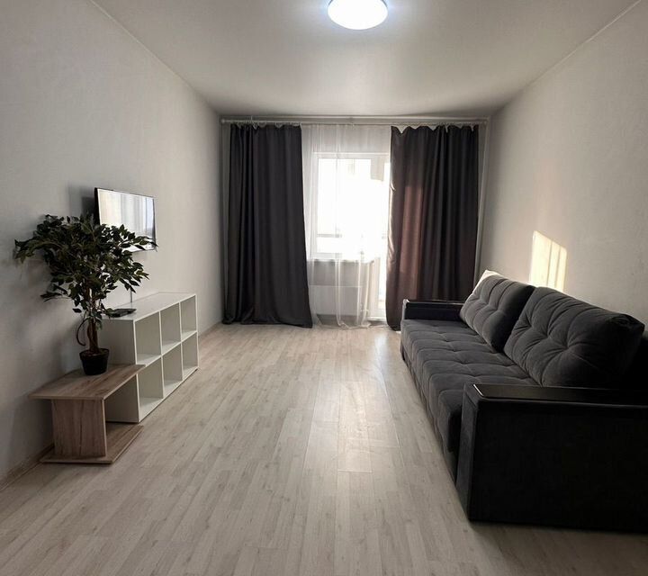 Светлая уютная однокомнатная квартира в новом районе города