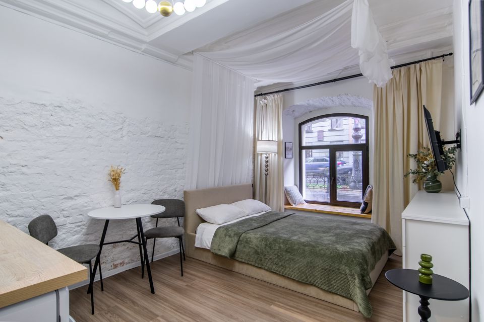 Дизайнерская студия в центре с парковкой