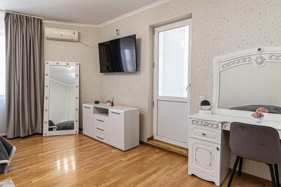 Квартира На Кубанской Набережной
