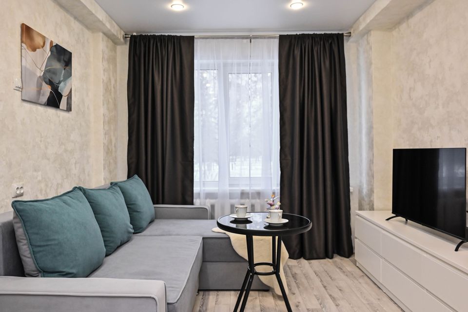 Двухкомнатная квартира на набережной реки Качуг