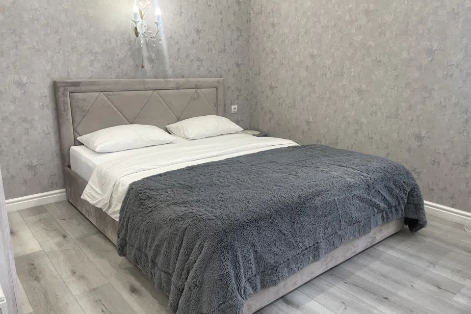 
1-к. квартира около парка Кирова с видом на Бештау