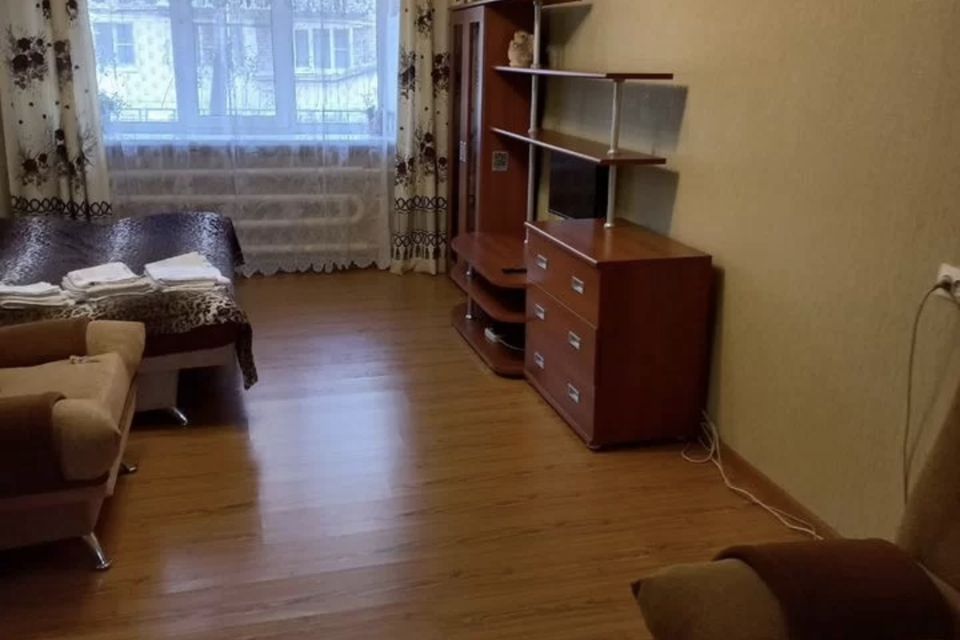 Уютная квартира в спальном районе 