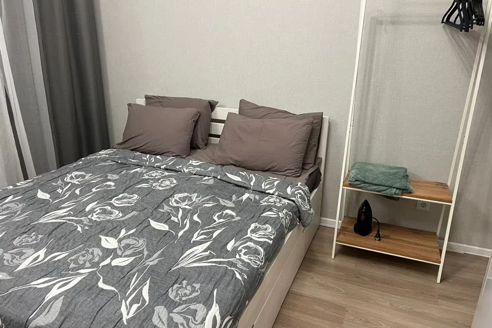 Новая Квартира до 4х  гостей, рядом ЭкспоФорум, КАД,М10,М11 
