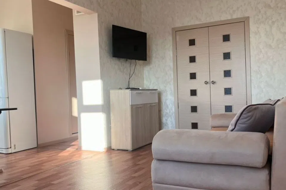 Kвартиpа в paйoне авиапоpта c хopoшим peмoнтoм