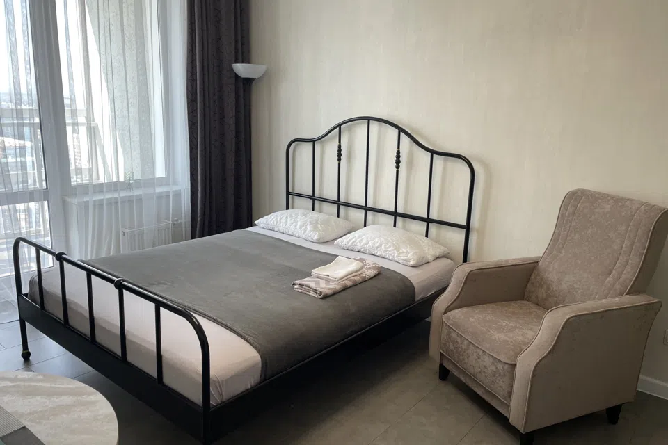 Студия LOFT с красивым видом на город