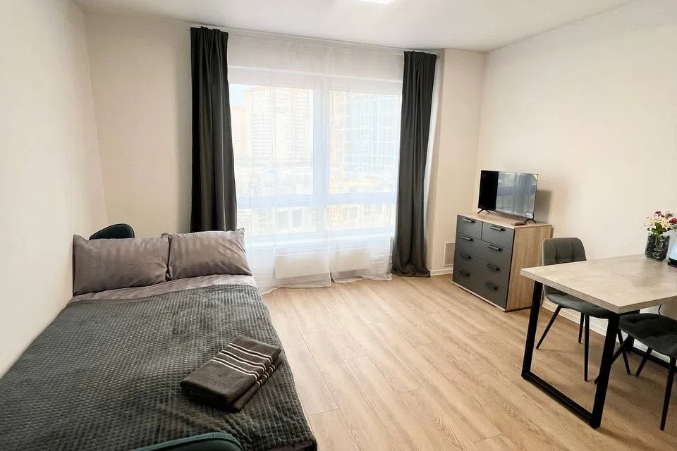 Art Life Apartment Novohokhlovskaya