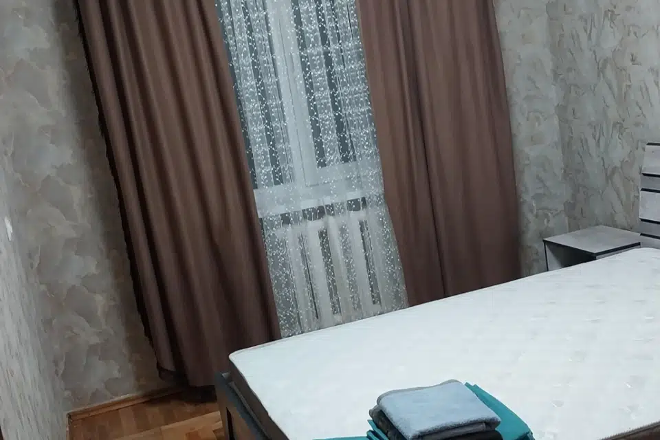 Уютная двушка с большой парковкой 