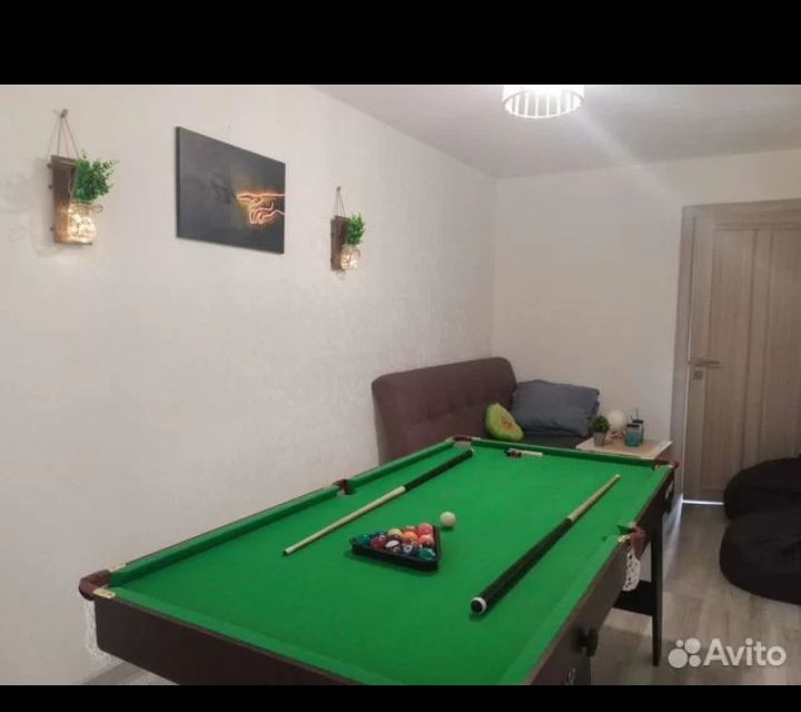 Квартира посуточно с бильярдом 