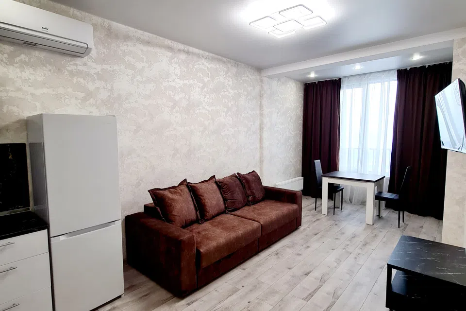 Уютная 2к квартира в ЖК 2119, рядом с метро Стахановская.