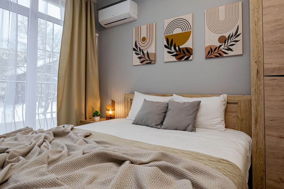 Современная студия у цирка