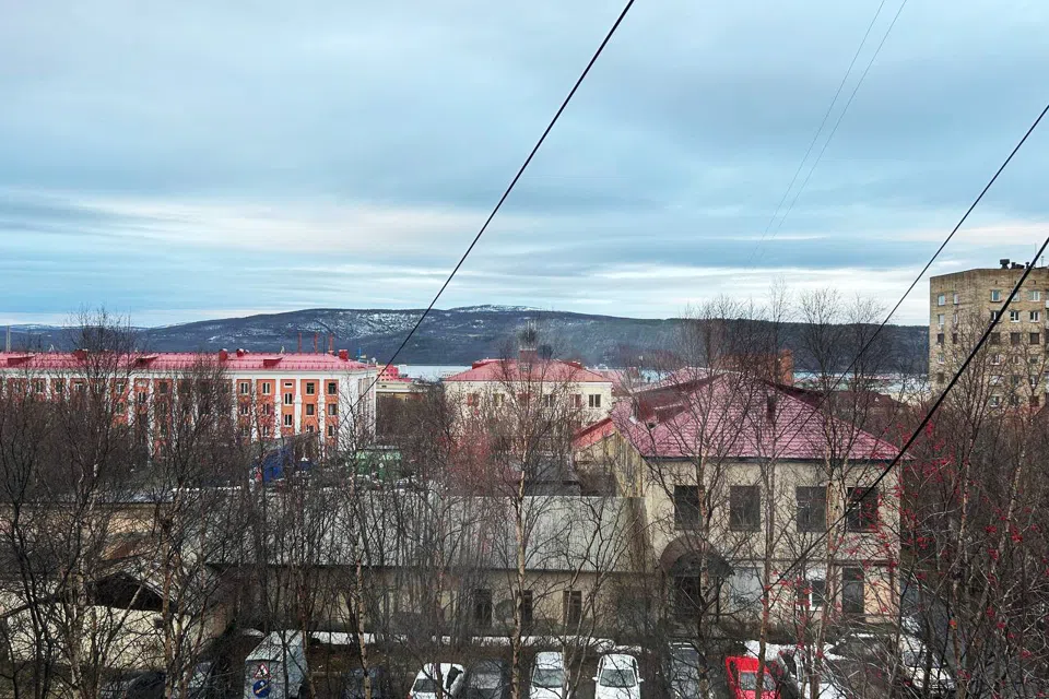На Север, Апартаменты в центре возле Театрального бульвара
