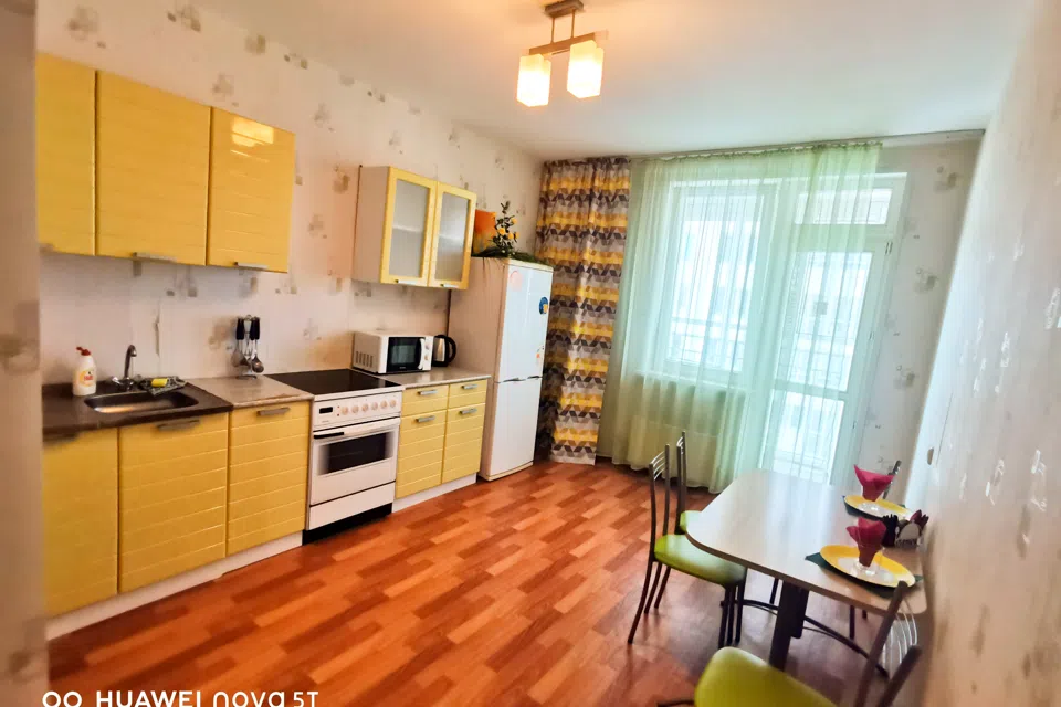 Квартира рядом с ТРЦ планета