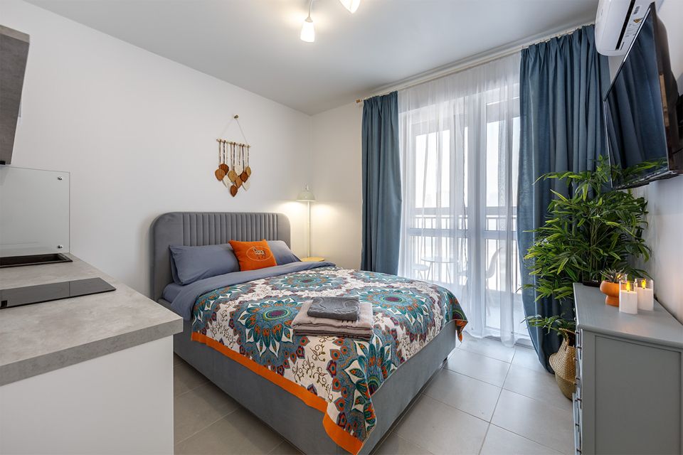 Дизайнерская студия с атмосферой отеля
