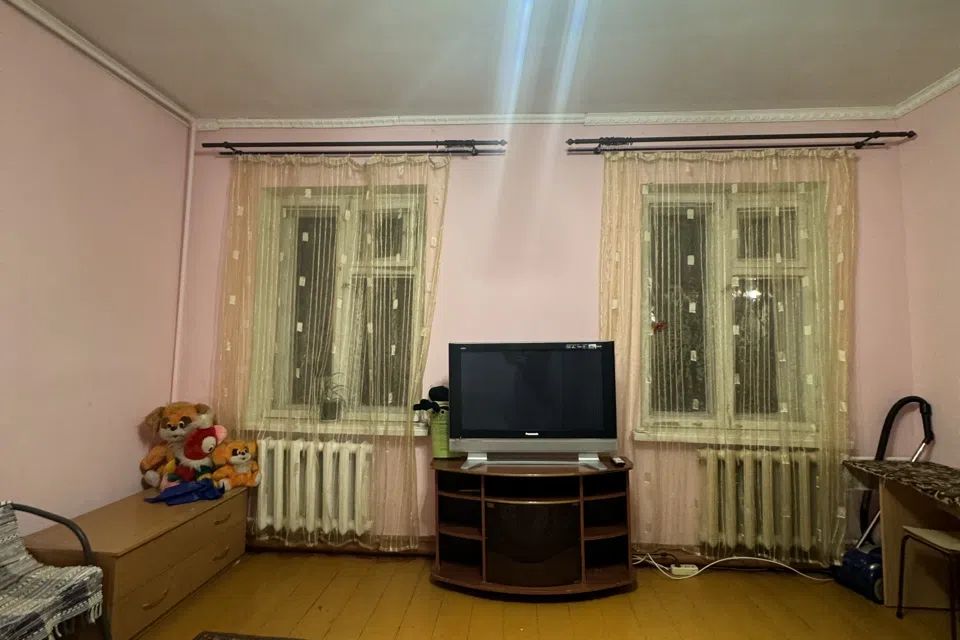 2-х комнатная квартира на Кривцовой 3