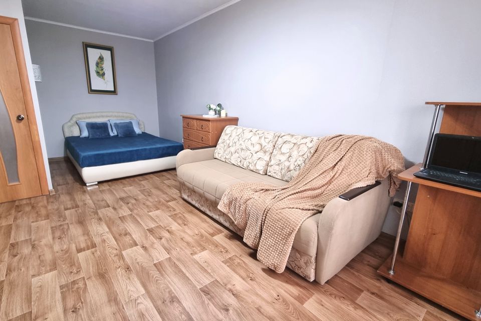 Просторная 1-к квартира в 15мин езды от центра города