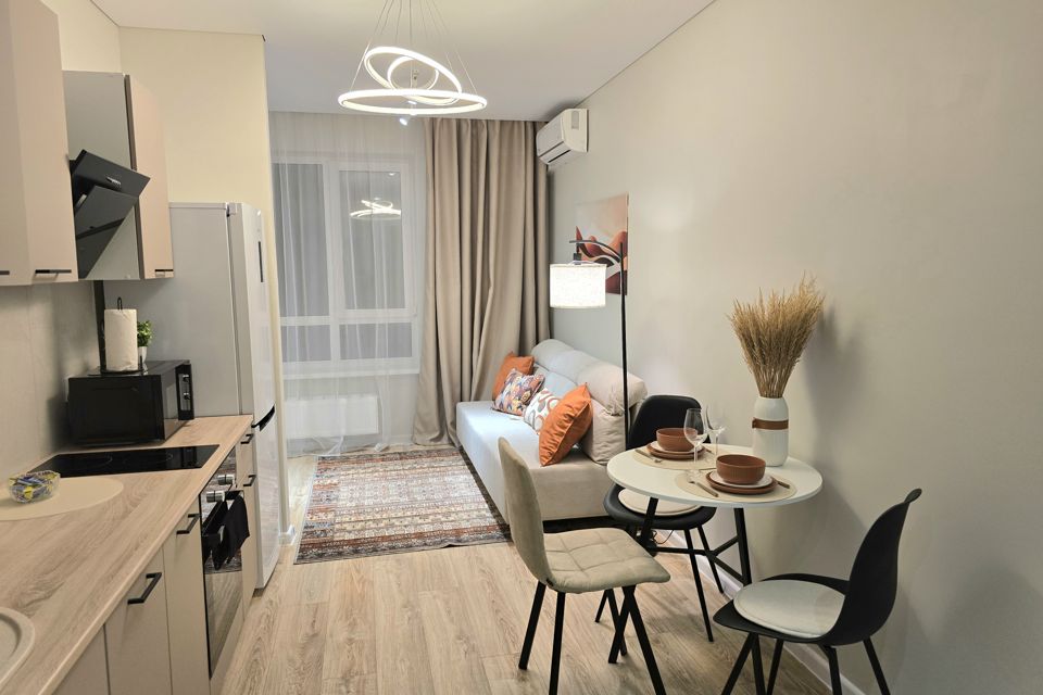 Уютная и яркая квартира-студия 