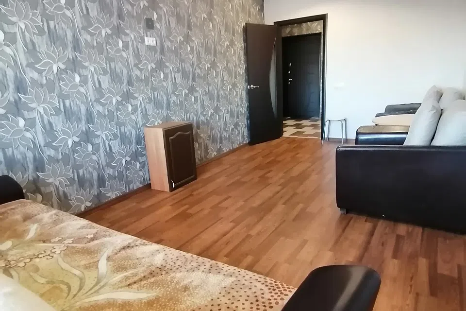 Сдам посуточно уютную квартиру с видом на реку
