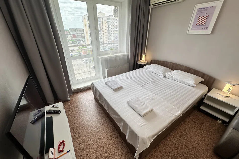 В Гости на Строителей 90Б - 1к кв. рядом с ЛД Кузнецкий лёд
