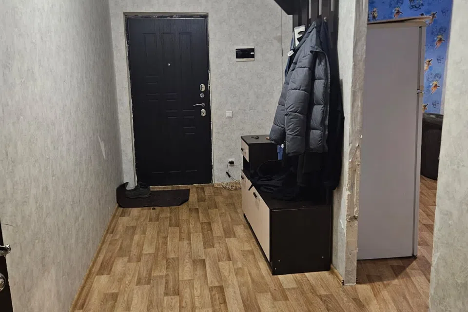 Уютная комната с балконом 