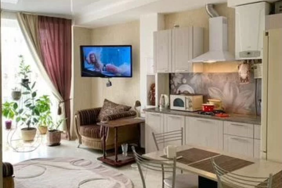 Уютная  косфортная евродвушка в самом центре Адлера