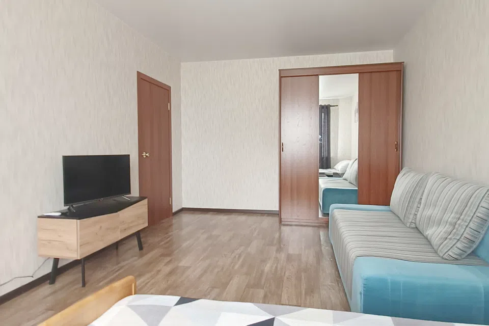 
МНТК, Заря, Экспоцентр, Аэропорт