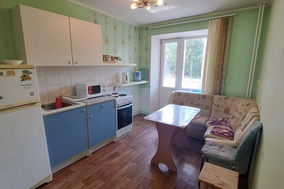 Учебная дом 7,  Просторная 2-к, 66 м кв, 