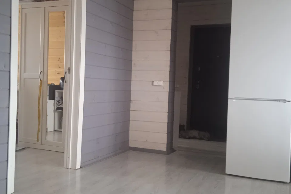 Комната                 