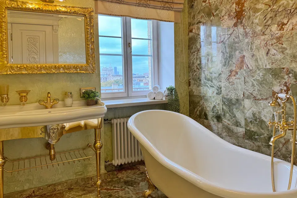 3к апартаменты на Тверской с ванной в самом сердце Москвы