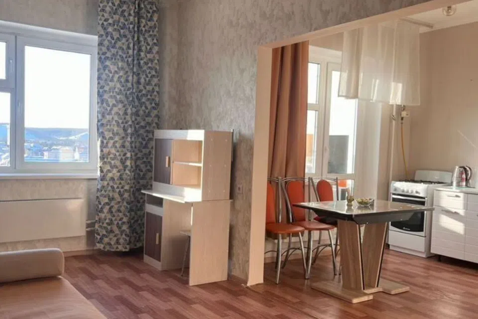 Kвартиpа в paйoне авиапоpта c хopoшим peмoнтoм