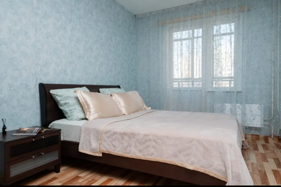 2ком квартира рядом с БСМП 