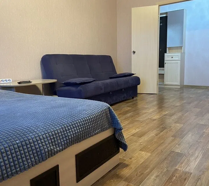Уютная квартира в микрорайоне 11в, 8 