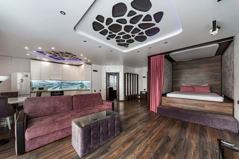 Шикаpнaя Kваpтиpa-студия с гидромaсcажной ваннoй