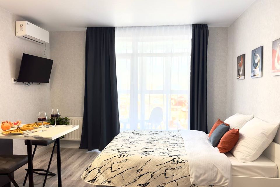 Студия для троих  рядом с аэропортом