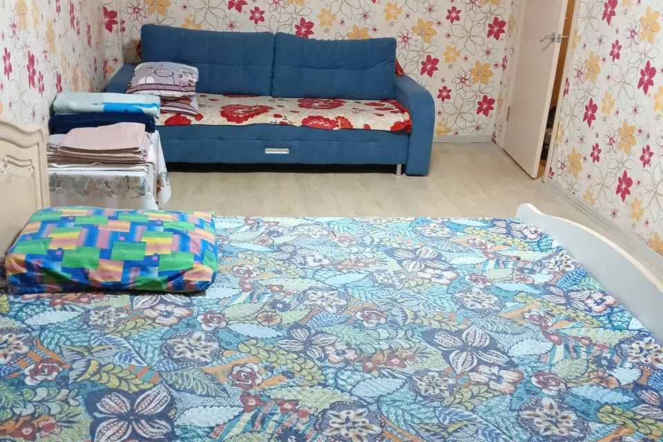 Сдам на час, ночь 1комн кв на центральном рынке 