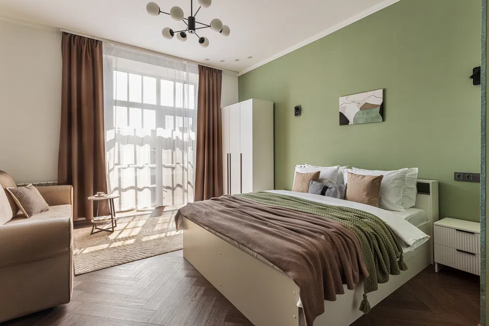 JN Apartments. Дизайнерская видовая студия с балконом
