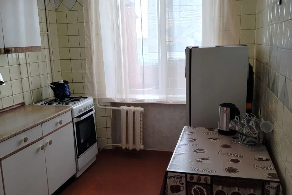 1-комнатная квартира в Луганске