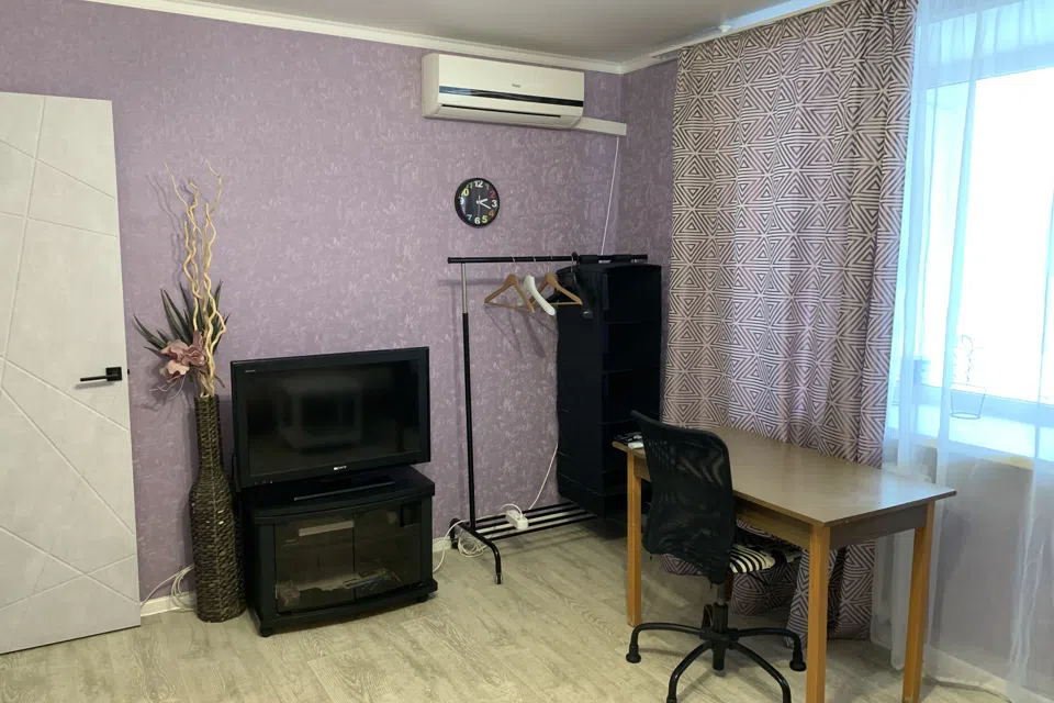 Солнечная квартира рядом с пр.Мира