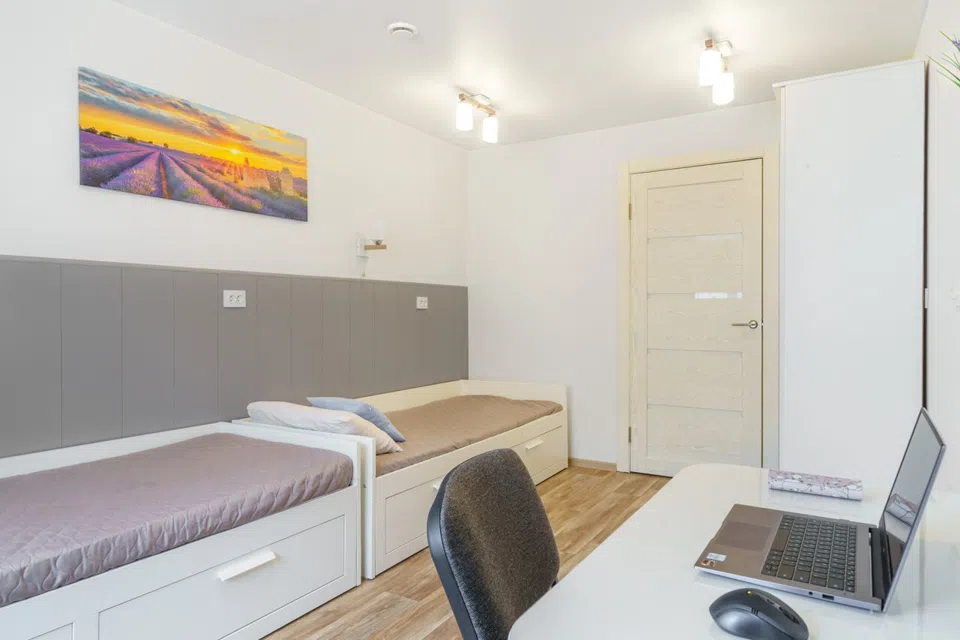 2-к. квартира, 42 м, 1-5 эт., 3 кровати