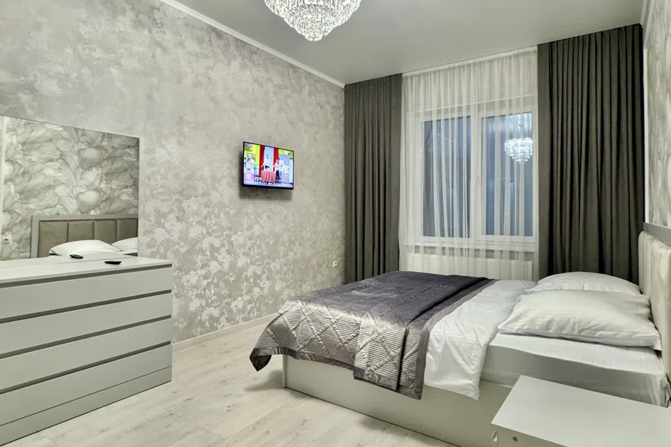 KВАРTИPА KЛАССА ЛЮKС РЯДОМ С КУРОРТНЫМ ПАРКОМ