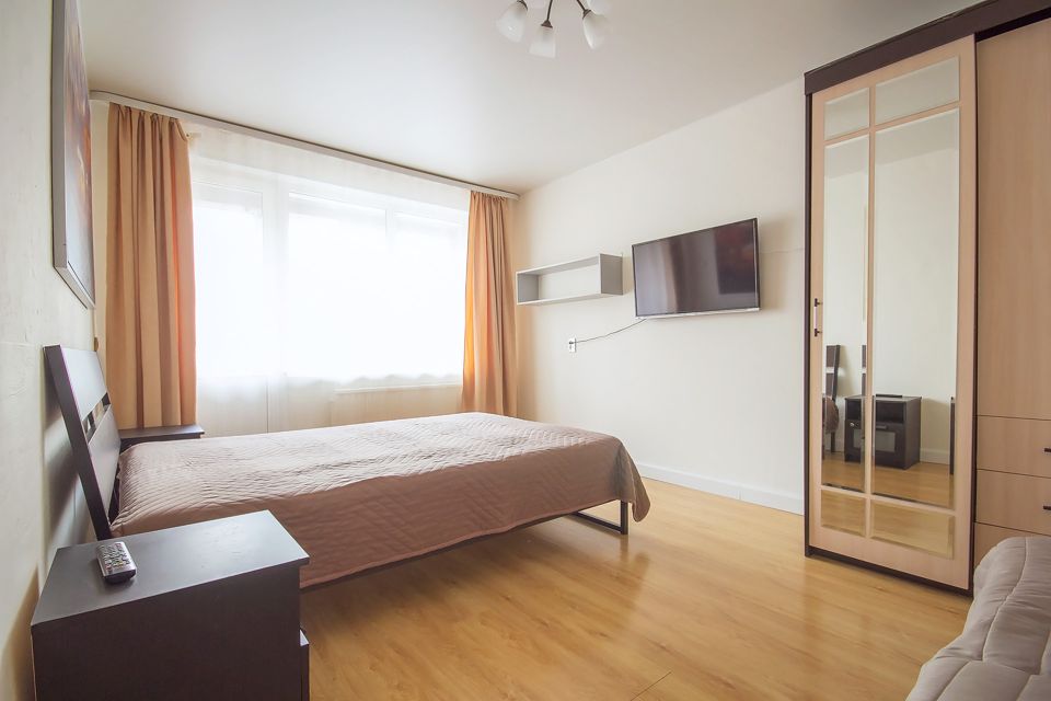 Семейная 2-комнатная квартира у м. Пионерская