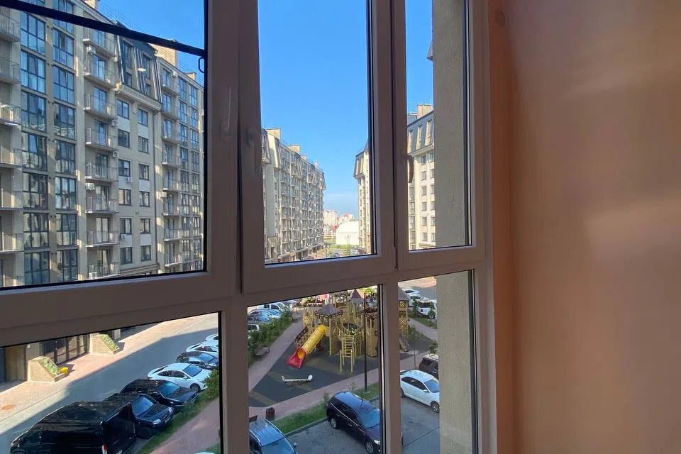 Зеленоградск, улица Автомобилистов, 9