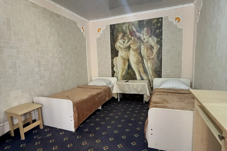 Комната у моря 12