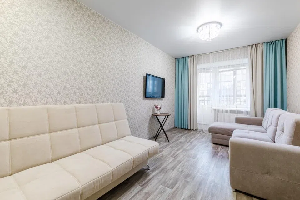 Квартира у аэропорта, ДРКБ, Экспо, М12