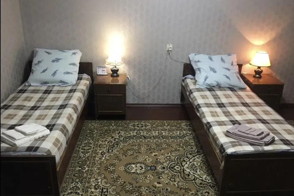 Квартира с видом на красоту горной природы.