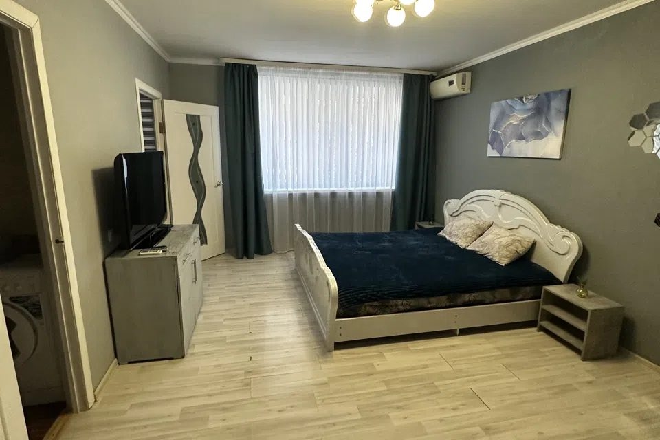Уютная квартира в спальном районе 